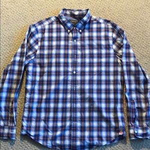 American Eagle Long sleeve plaid dress shirt